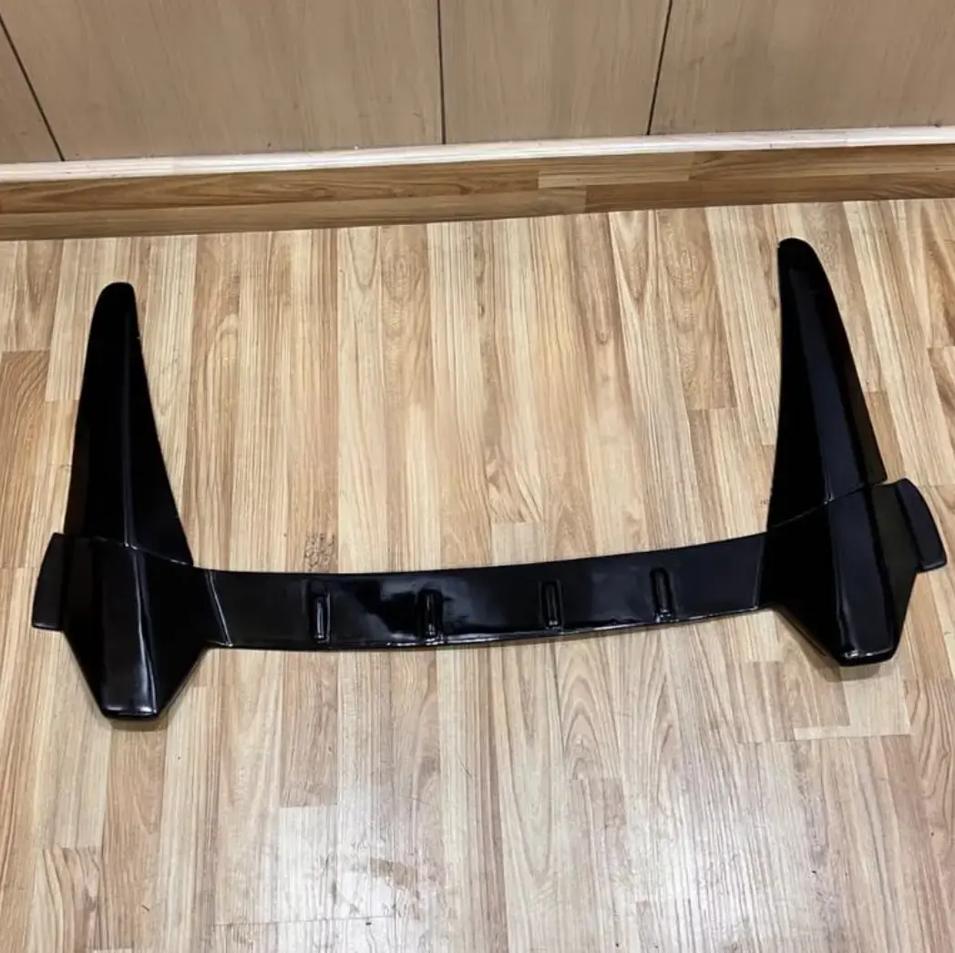 Universal roof rocket spoiler for all sedans